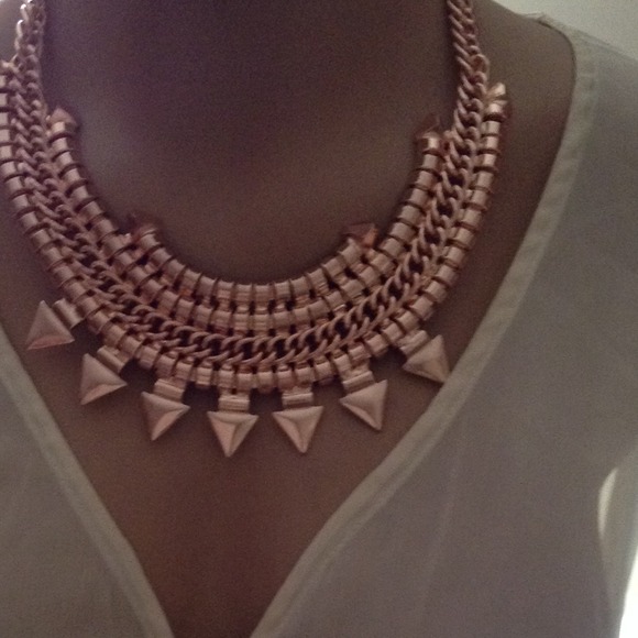 💝Bundled💝H&M Rose Gold Tone Tribal Arrow - Picture 4 of 4