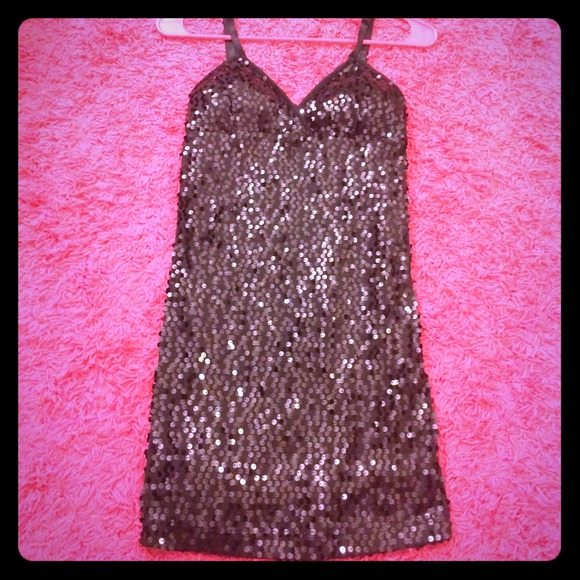 Forever 21 Dresses & Skirts - ❤️Forever 21 Sequin dress size M