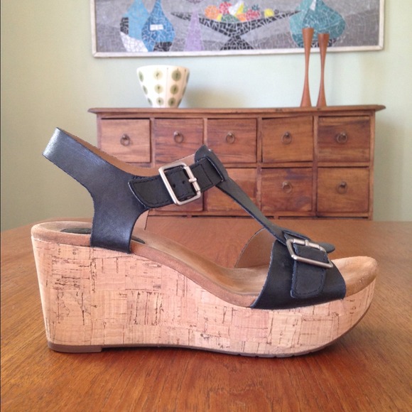 💙BUNDLED💙 Clarks Artisan Caslynn Paula Wedge - Picture 3 of 4