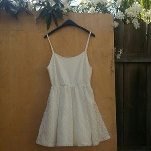 Daisy White Dress