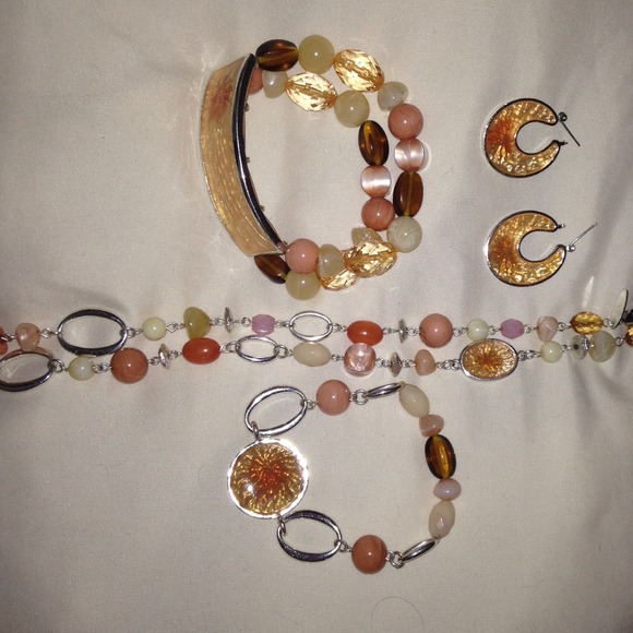 Beaded set