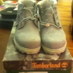 Women's gray timberlands 8.5