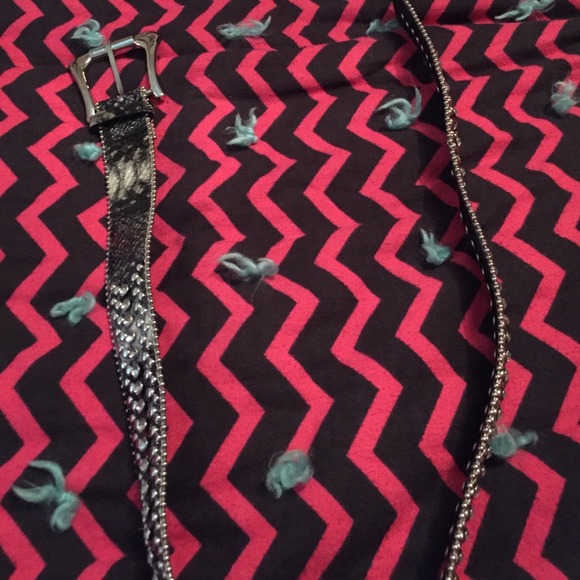 Belt - Picture 1 of 3