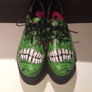 The Zombie Platform Creeper in Green - ON HOLD