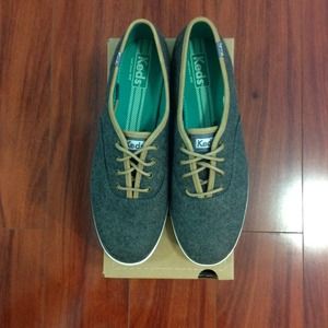 Keds Champion Felt❗reserved for savannahgreenee❗