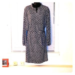 CHIC AND SWEET...A MUST HAVE! ❤️❤️