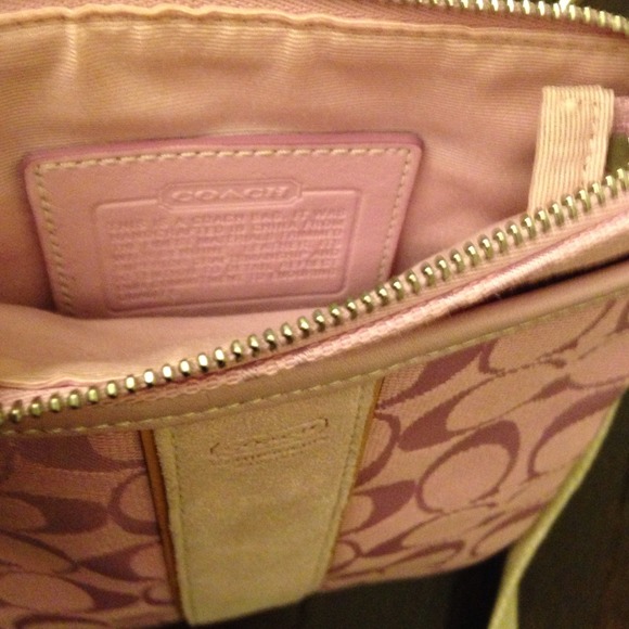 Coach Legacy Swingpack pink on pink - Picture 3 of 4