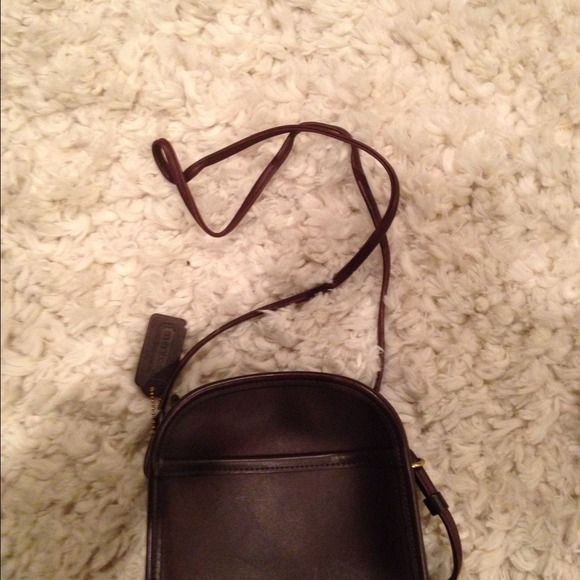 Coach dark brown crossbody - Picture 2 of 4
