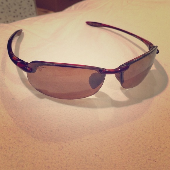 Maui Jim Makaha Sunglasses w Case
