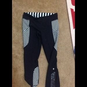 Lululemon crop pants