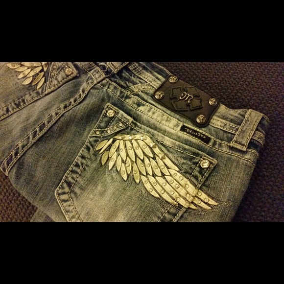 THE BUCKLE  Miss me jeans