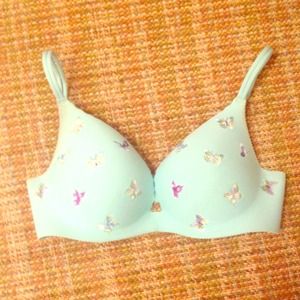 Victoria's Secret Angels Secret Embrace Bra