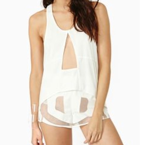 ISO: nasty collection tank and shorts