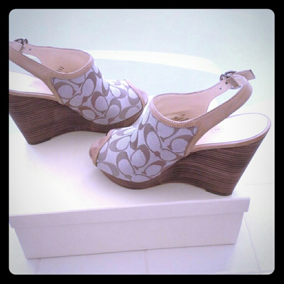 Coach wedges