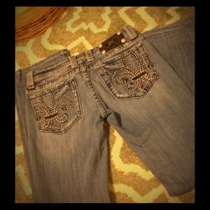 Miss Me Fluer De Lis Jeans