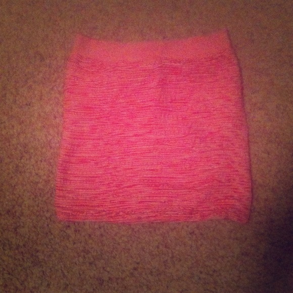 Mini skirt - Picture 1 of 1