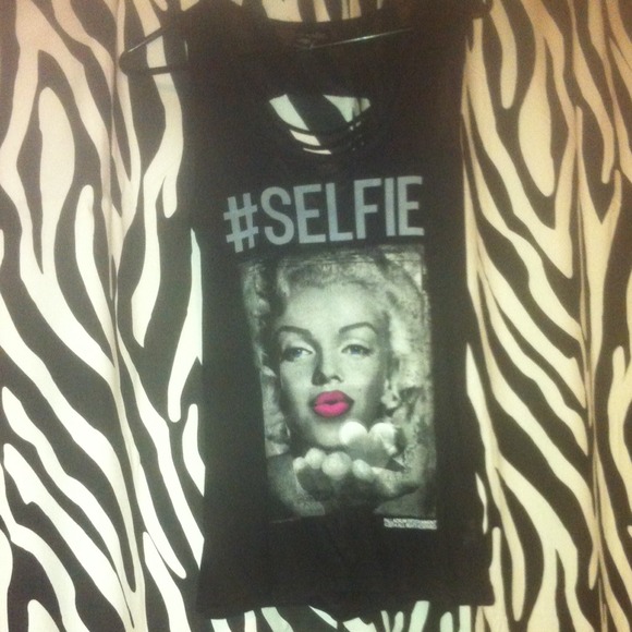 Marilyn Monroe tank top