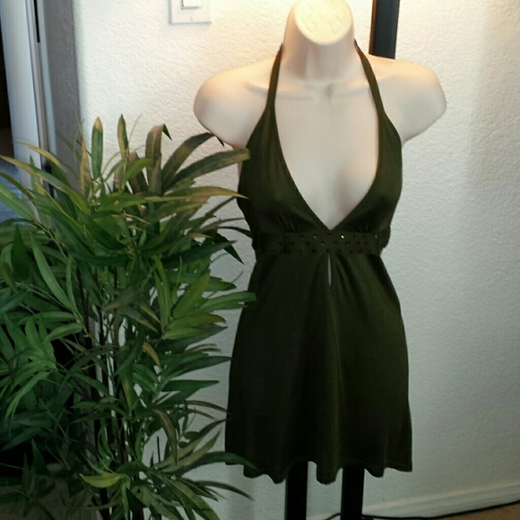 Bebe halter