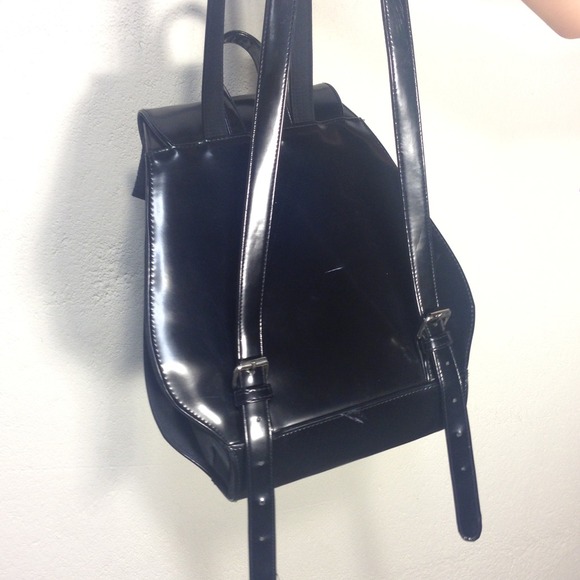 90s black pleather backpack - Picture 2 of 4