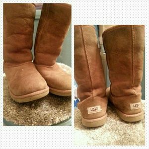 Ugg Boots (READ BELOW!)