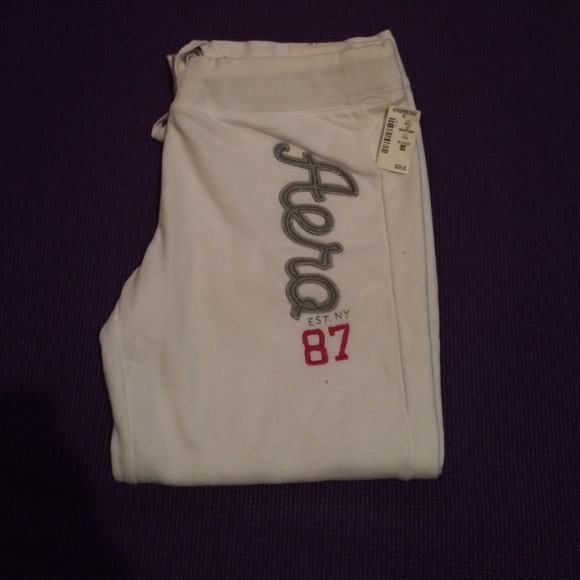 White Capri Sweat Pants