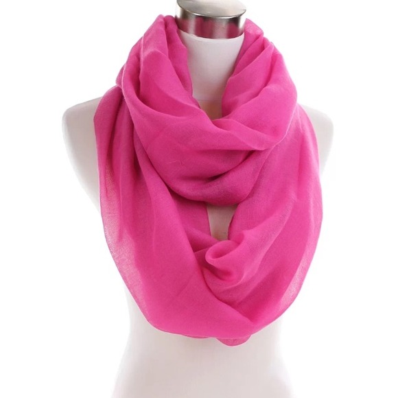 ❤️❤️Large light weight infinity scarf❤️❤️ - Picture 2 of 4