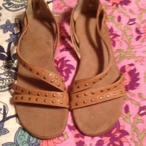 Sandals size 8