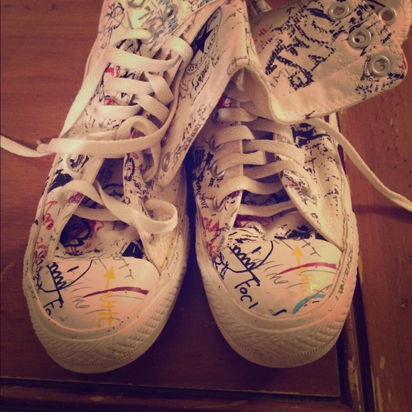 Graffiti Converse Sneakers