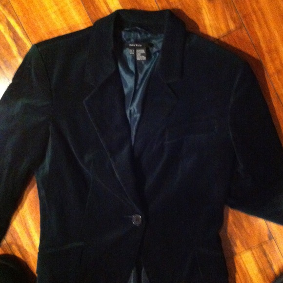 zara green velvet blazer