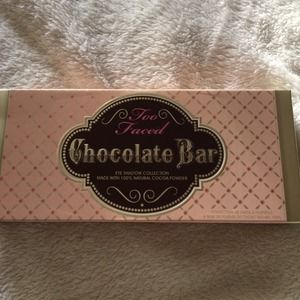 Too Faced chocolate bar