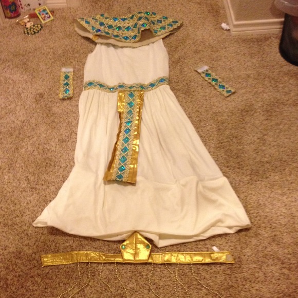 A Halloween costume cleopatra