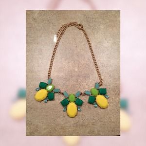 Beautiful statement necklace from Baublebar