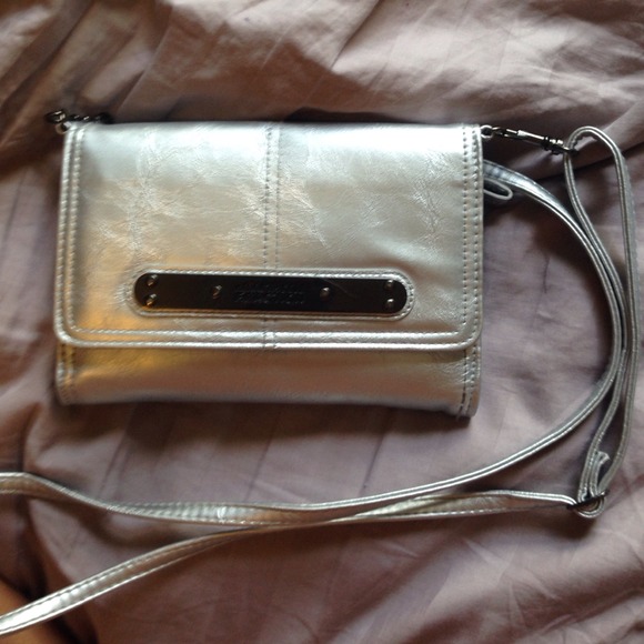 Kenneth Cole Reaction Purse