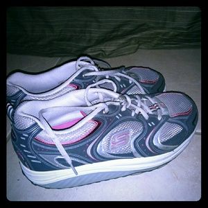 Sketcher Shape ups