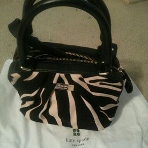 Sold!!! Black and Tan Kate spade purse