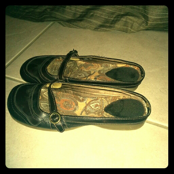 Mudd flat mules
