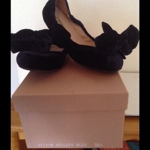 Miu Miu blue velvet bow ballet flats