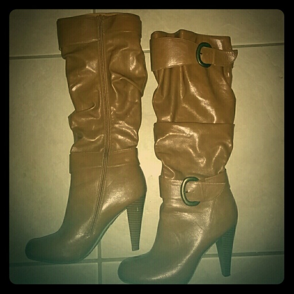 Brown JustFab boots