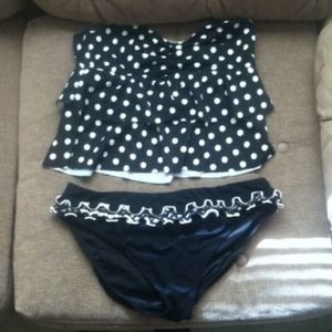 Black and white bathing suit.