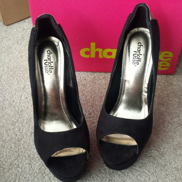 ****New****Black platform heels Charolette Russe