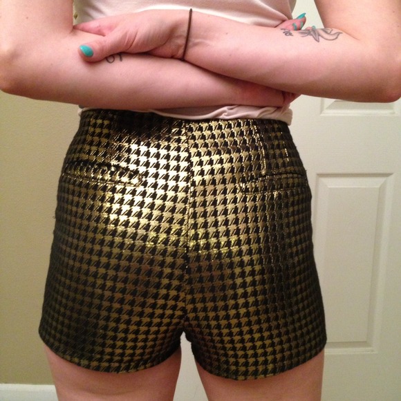 Gifted-Gold black houndstooth high-waist shorts - Picture 2 of 2