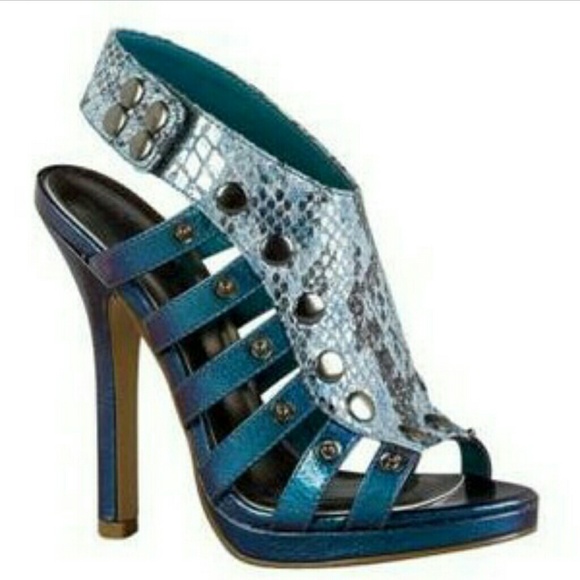 Icora heels