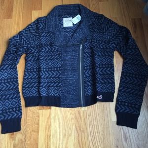 Hollister sweater
