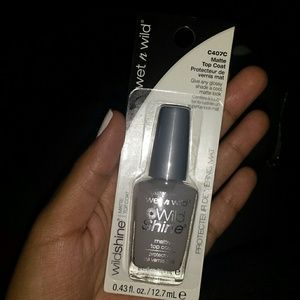 Matte nail polish