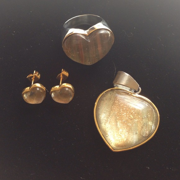 Heart set. Ring. Earrings. Pendant