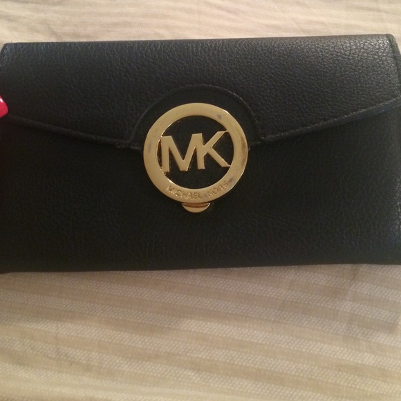 MK wallet