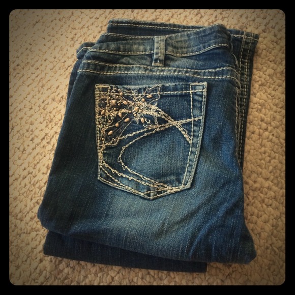 Silver jeans! So adorable! 😍