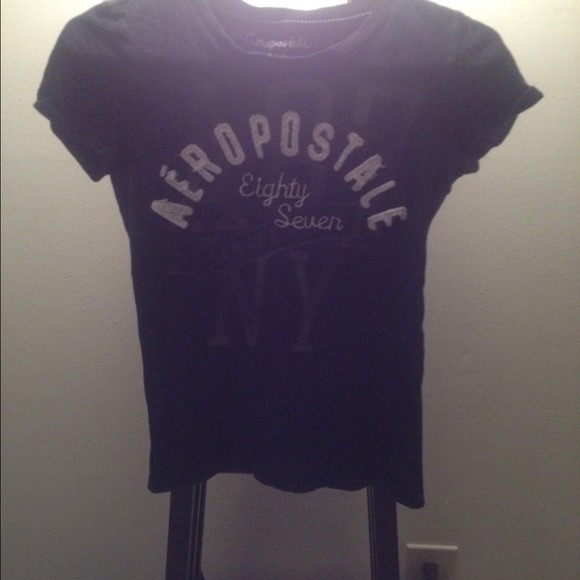 Black Aeropostale Shirt - Picture 1 of 1