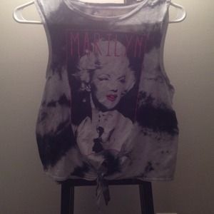 B&W Marilyn Monroe muscle tank