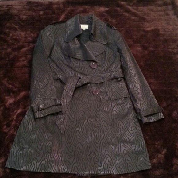 Alberto Makali Trench Coat